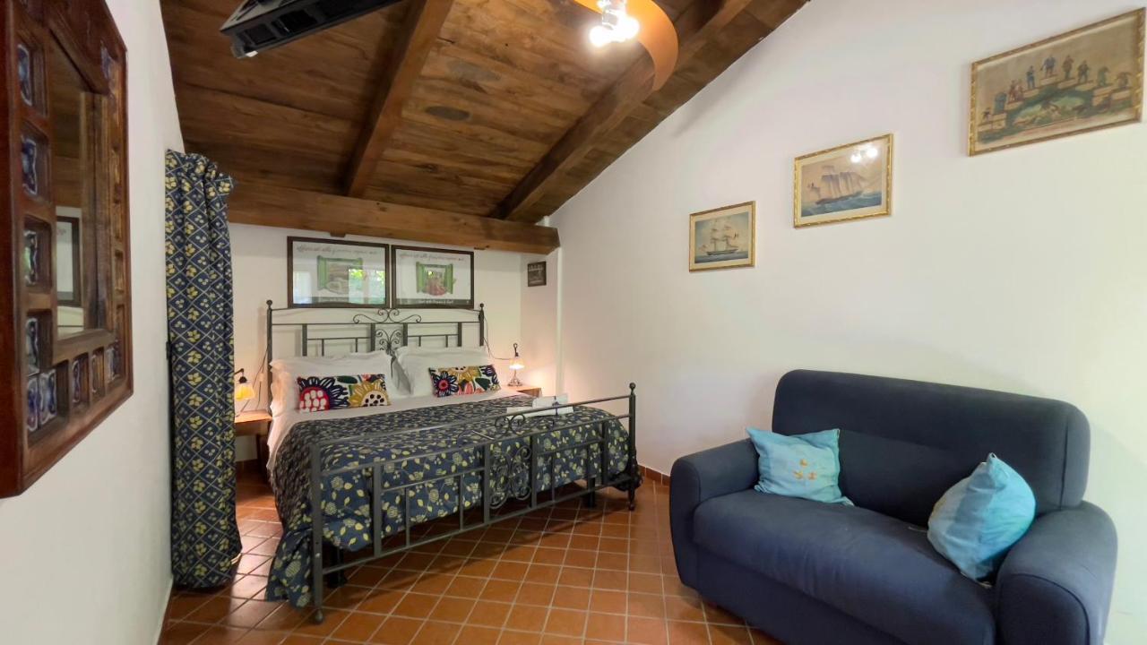 Agriturismo La Casa Del Ghiro Pimonte Buitenkant foto