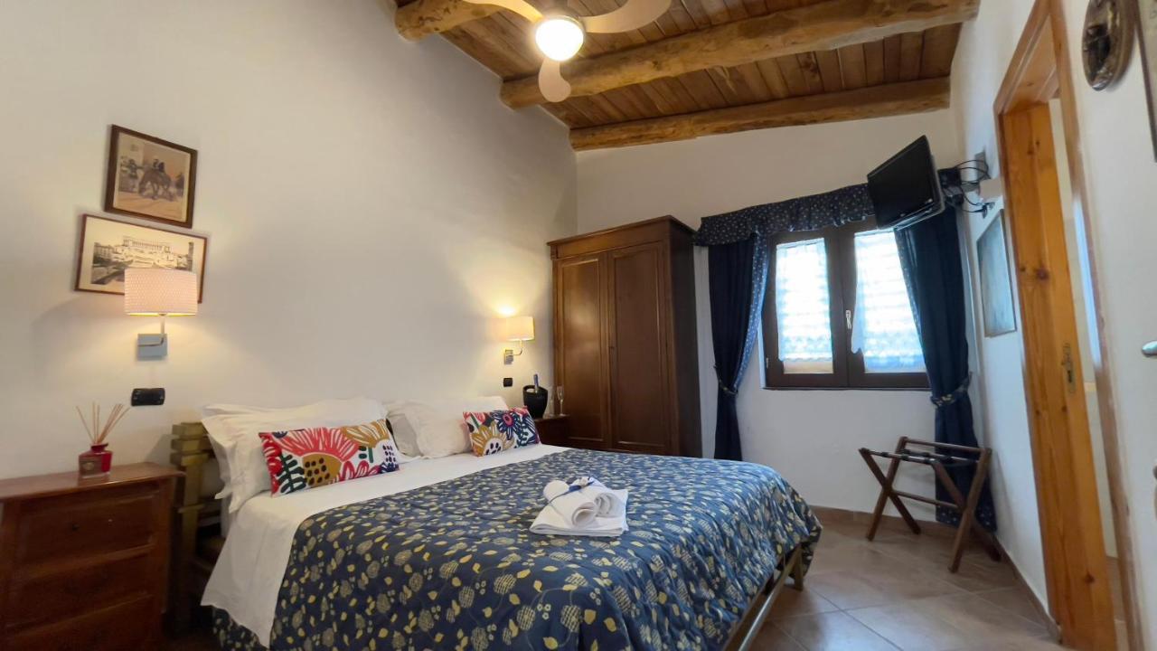 Agriturismo La Casa Del Ghiro Pimonte Buitenkant foto