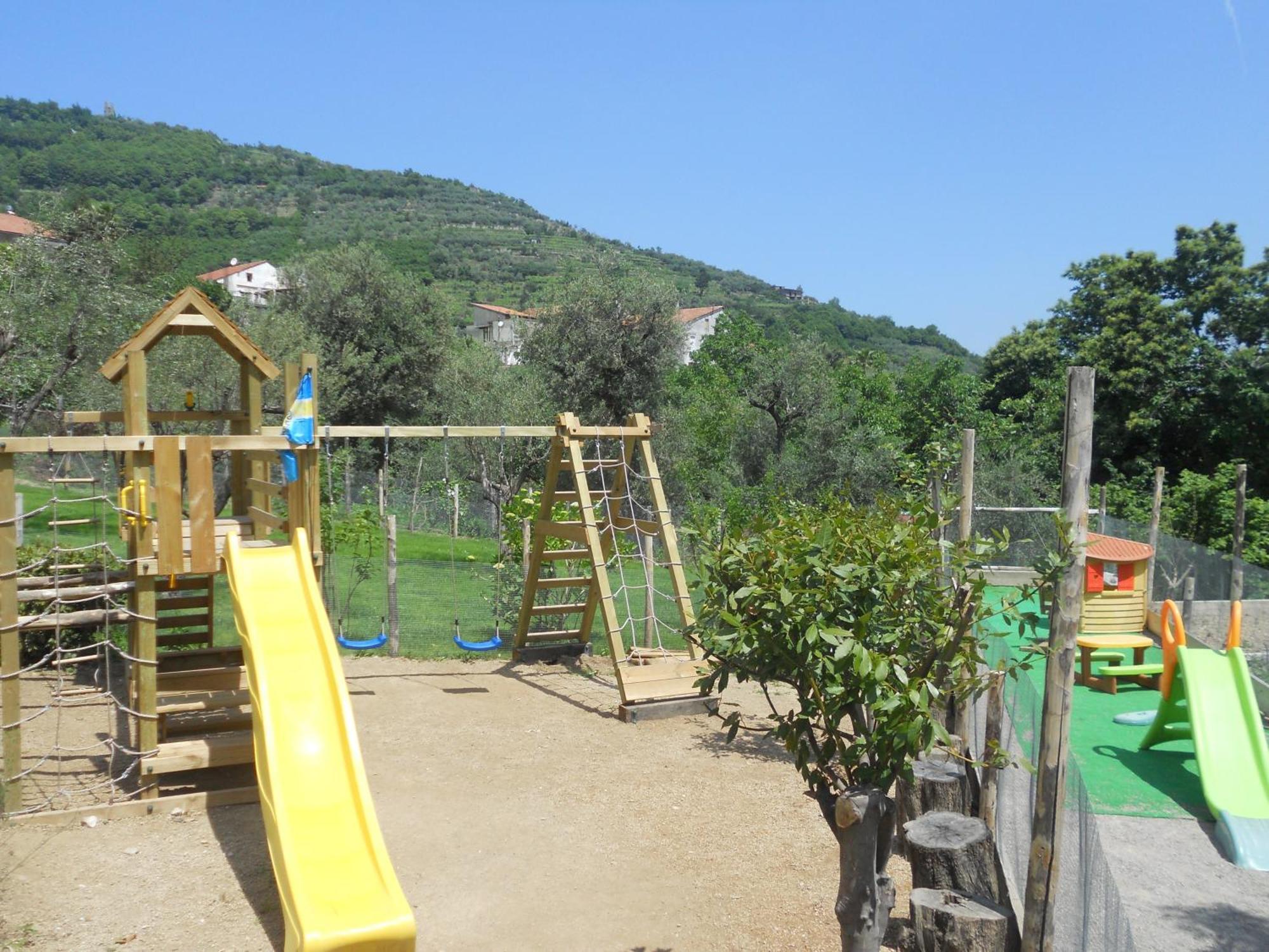 Agriturismo La Casa Del Ghiro Pimonte Buitenkant foto
