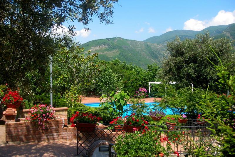 Agriturismo La Casa Del Ghiro Pimonte Buitenkant foto